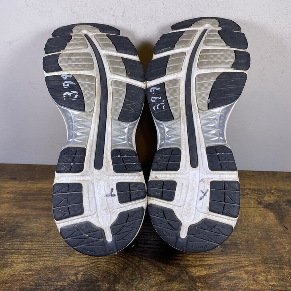 Asics Gel Nimbus 18 Women's Size 7.5 Black/White Athletic Running Shoes - Picture 7 of 8
